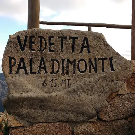 Oda ve Kahvaltı Le Isole