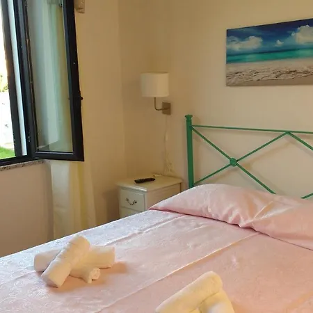 Le Isole 3* サン・テオドーロ