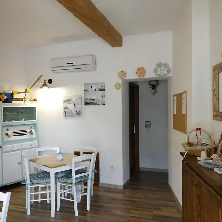 Le Isole Bed and breakfast