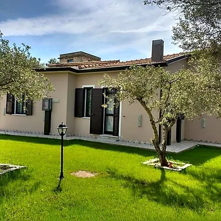 Le Isole 3* סאן תאודורו