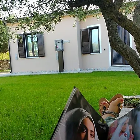 Le Isole לינה וארוחת בוקר