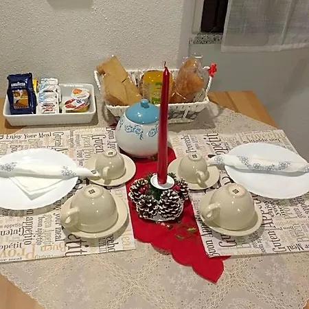 Le Isole Bed & Breakfast 3*
