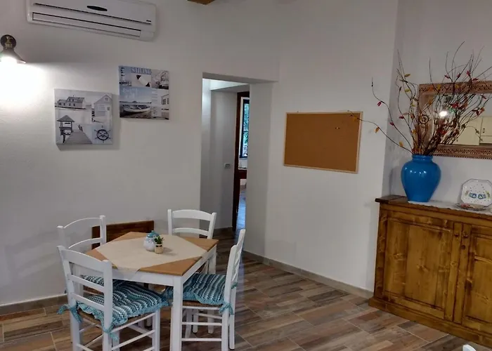 Le Isole Bed & Breakfast 3*